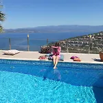 Sea View And Private Pool Selen *