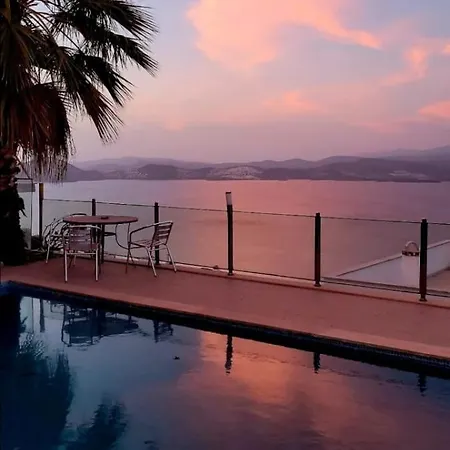 Sea View And Private Pool Selen Bogazici