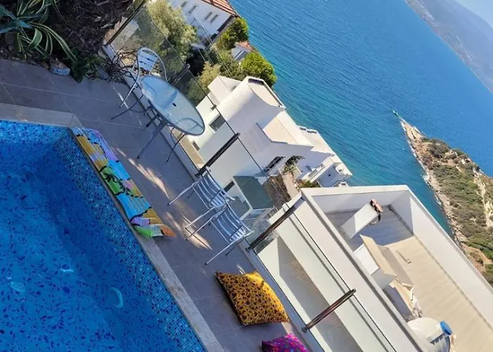 Villa Sea View And Private Pool Selen Bogazici