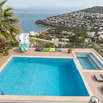 Vilă Sea View And Private Pool Selen *